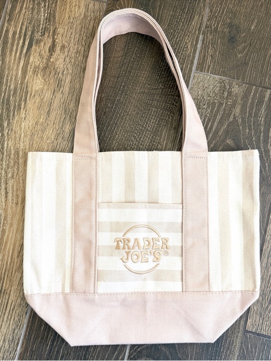 Trader Joe'S Handbags - Trader Joe's Limited Edition Desert Mini Stripe Tote—Summer 2026 Collector